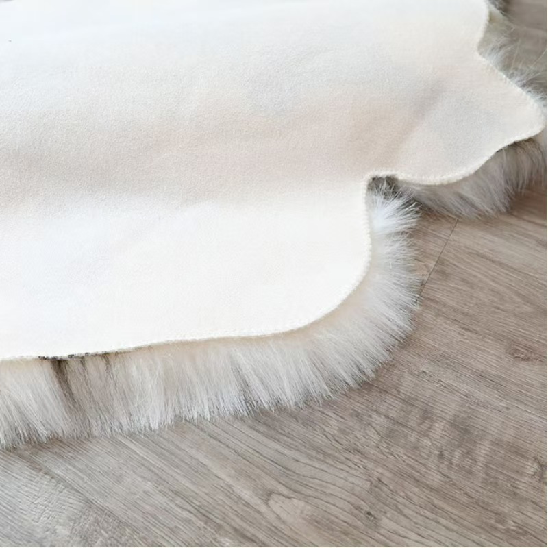 Faux Reindeer Fur Rug - Image 2